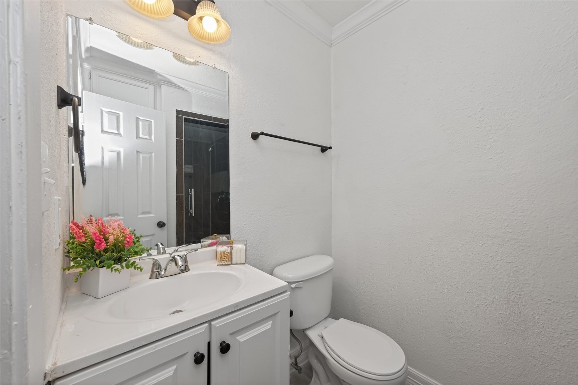 7718 Morley Street Houston, TX 77061 - Photo 31 of 45