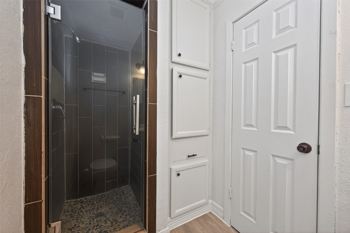 7718 Morley Street Houston, TX 77061 - Photo 32 of 45