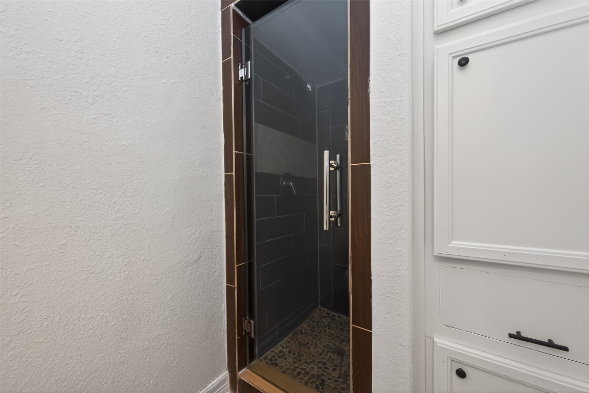 7718 Morley Street Houston, TX 77061 - Photo 33 of 45