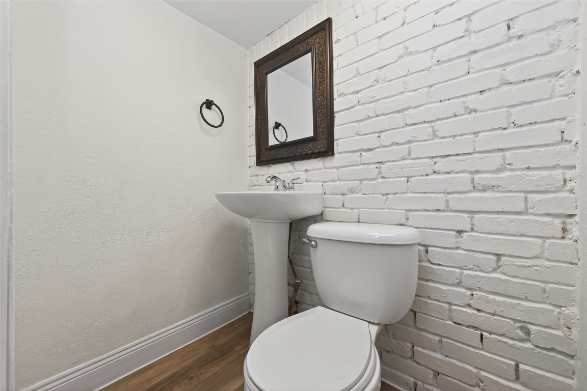 7718 Morley Street Houston, TX 77061 - Photo 37 of 45