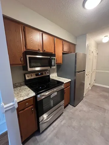 $1,450 | 143 Brooke Castle Drive, Hermitage, TN 37076