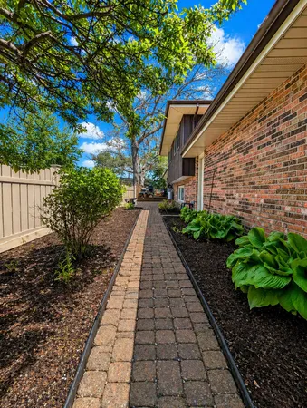 $359,900 | 5540 129th Street, Crestwood, IL 60418