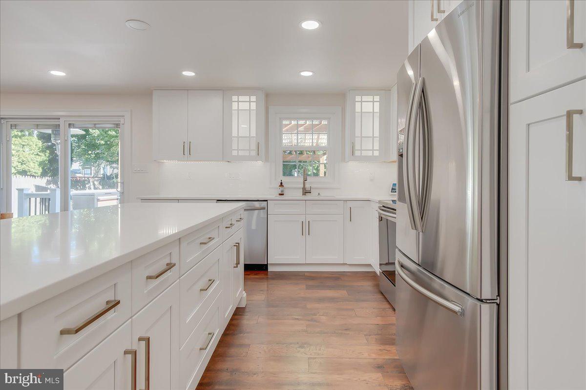 1201 Schaffer Drive Frederick, MD 21702 - Photo 20 of 46 Gourmet Kitchen