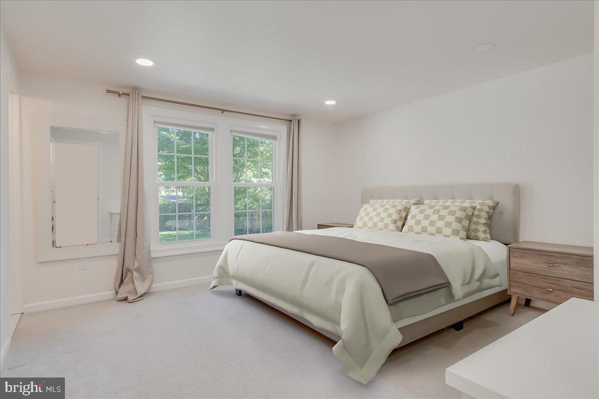 1201 Schaffer Drive Frederick, MD 21702 - Photo 23 of 46 Main Level Owners BR