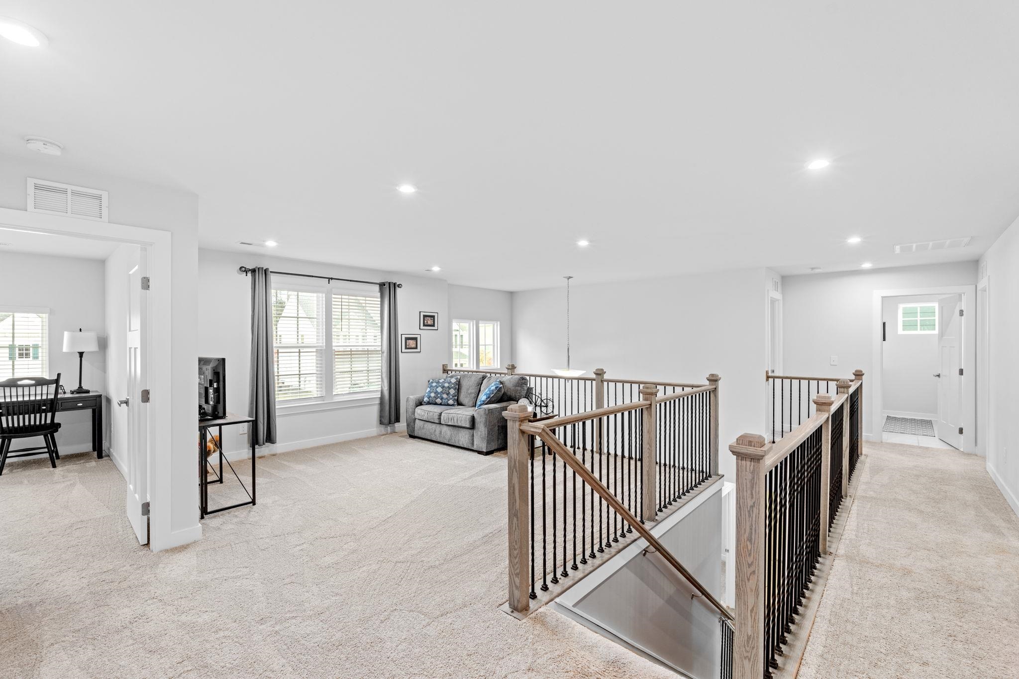 228 Chinook Drive Greenville, SC 29607 - Photo 18 of 40