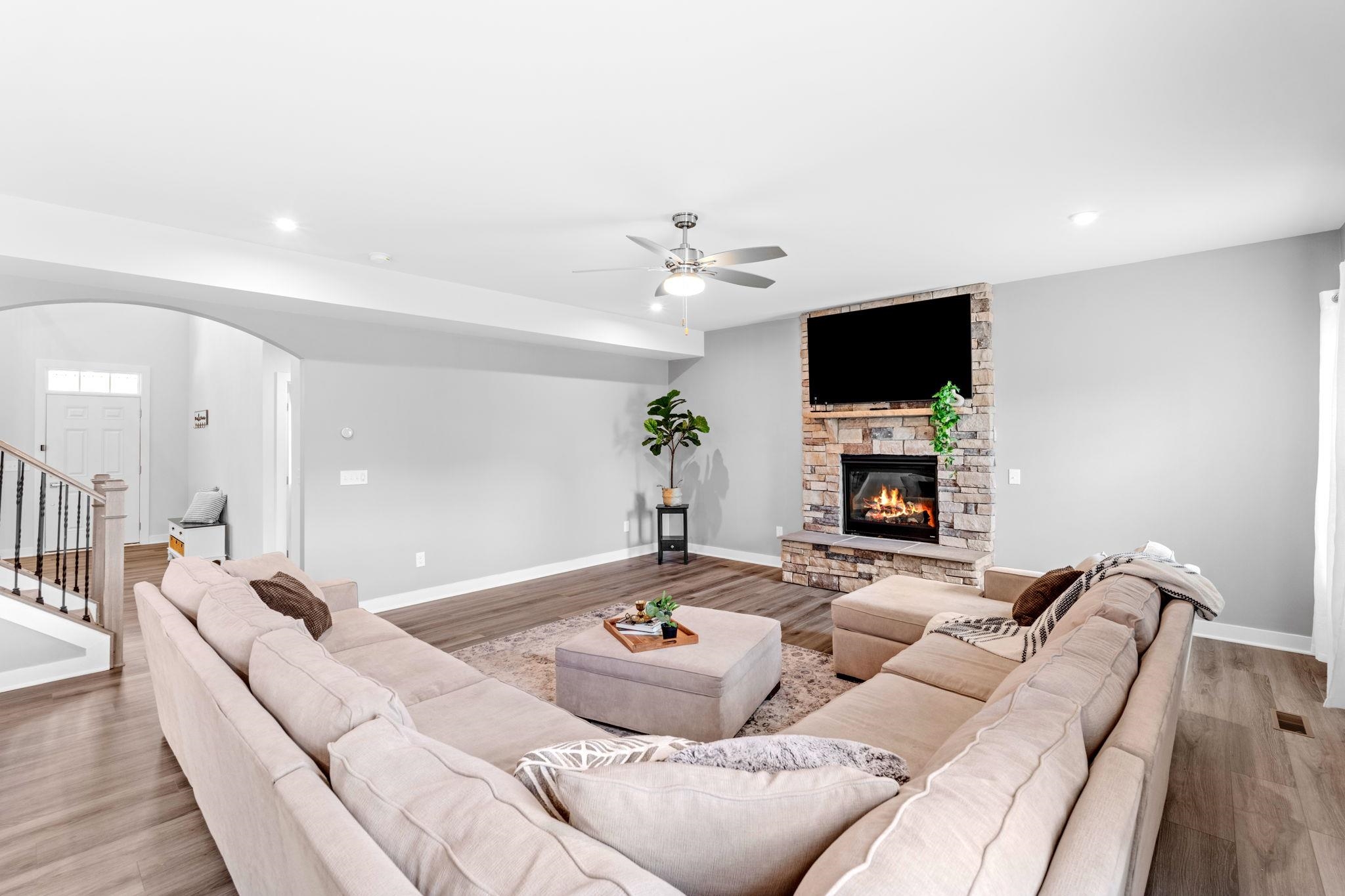 228 Chinook Drive Greenville, SC 29607 - Photo 7 of 40