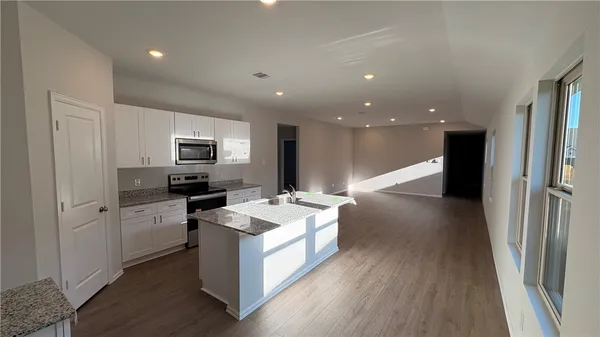 $239,710 | 2311 White Wing, Navasota, TX 77868