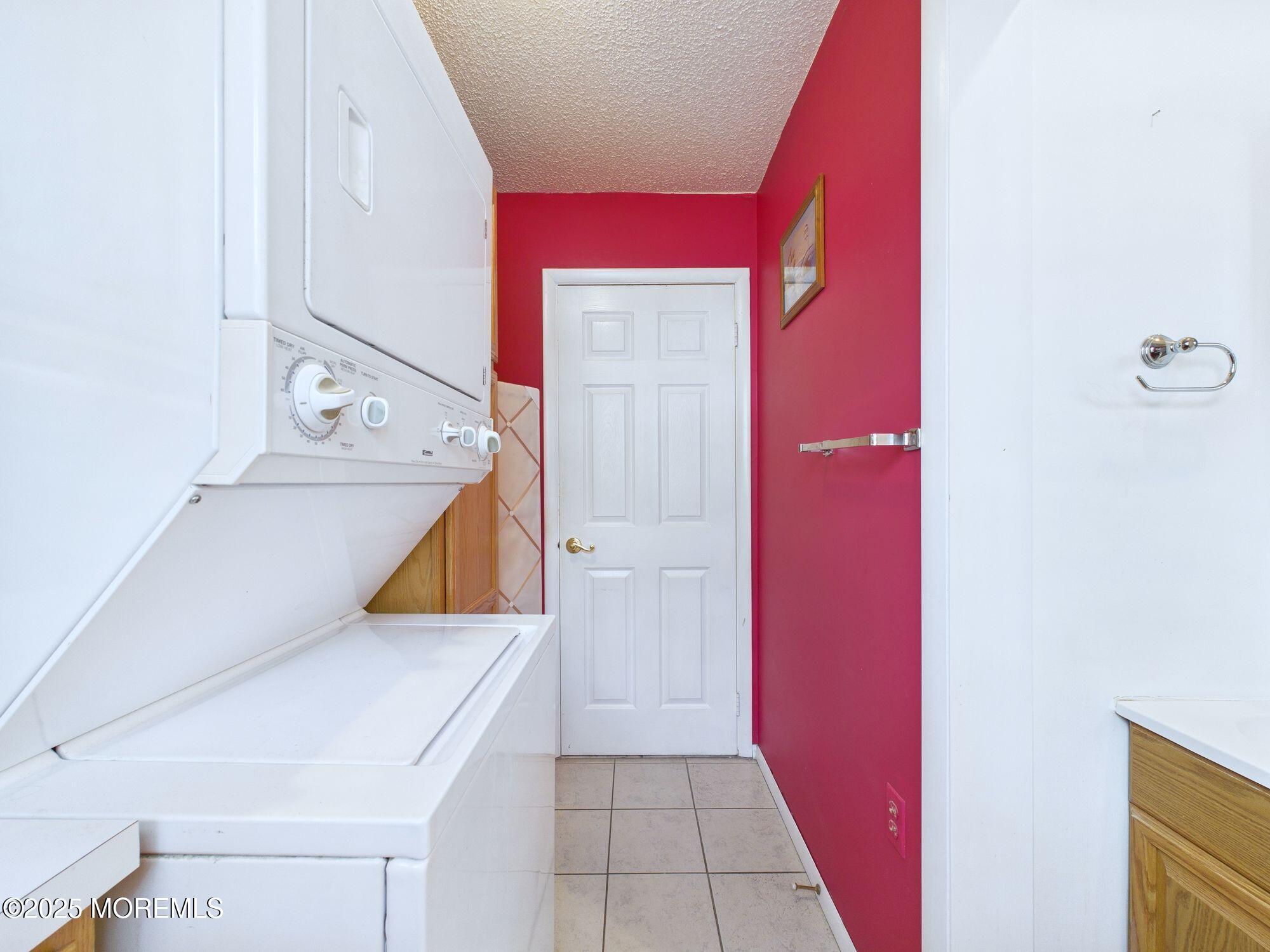 10 Hartford Road Manchester Township, NJ 08759 - Photo 30 of 35 a bathroom with a sink and a mirror