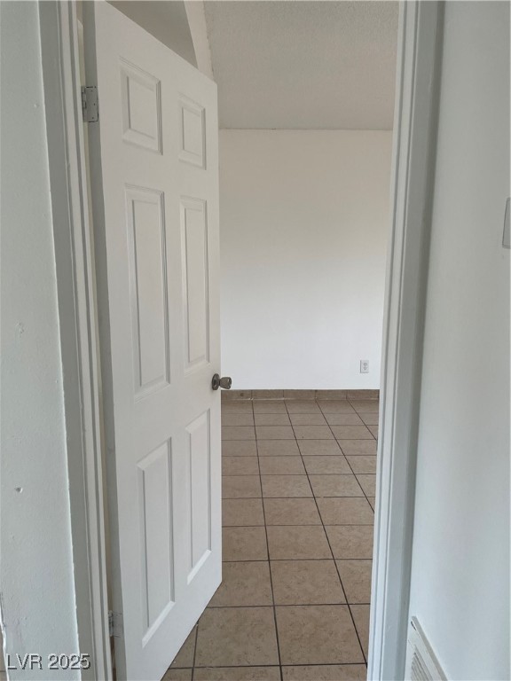 537 Calcaterra Circle, Unit C Las Vegas, NV 89119 - Photo 15 of 20