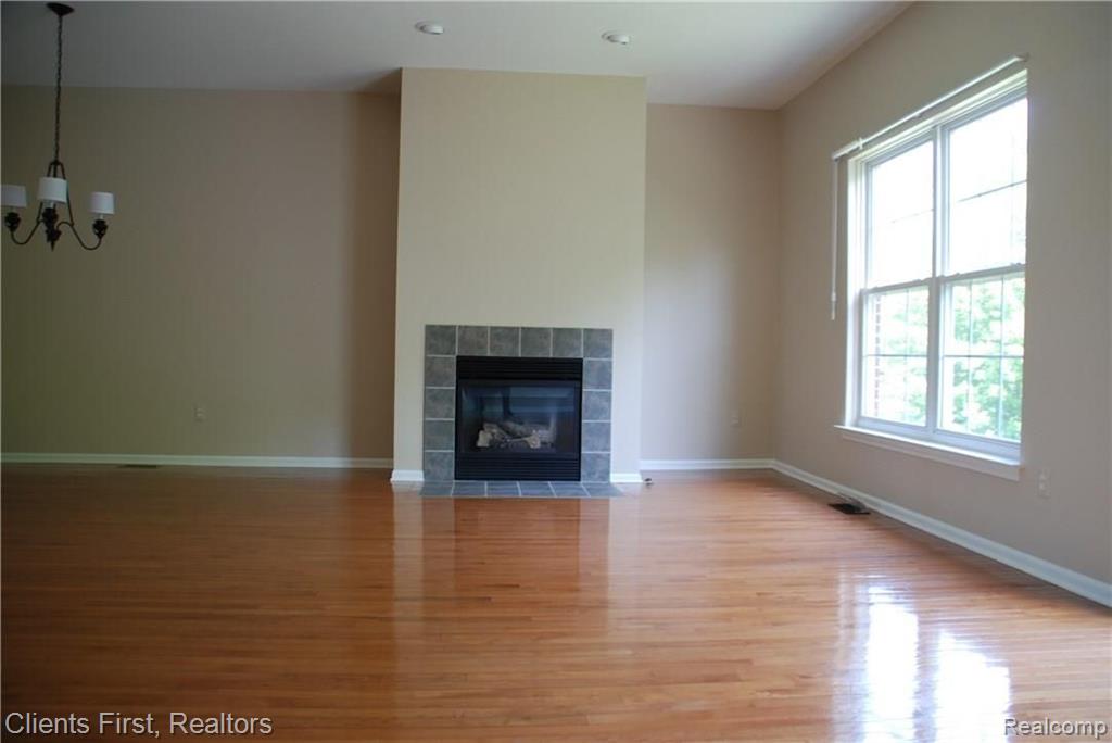 43812 Cherry Grove Road Canton, MI 48188 - Photo 13 of 40