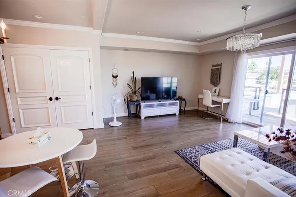 $475,000 | 1598 Long Beach, Unit 201, Long Beach, CA 90813