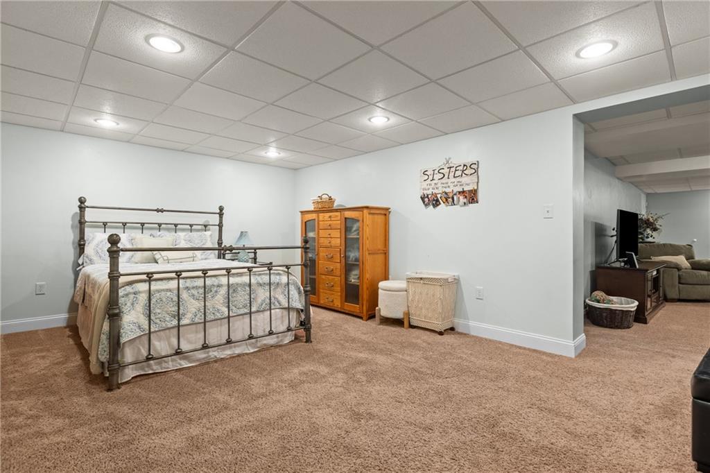 208 East Harbison Road Pittsburgh, PA 15205 - Photo 25 of 30 Gallery Image 25