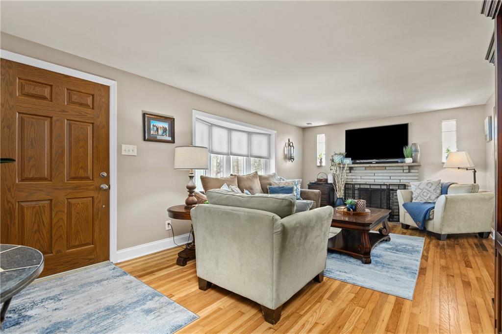 208 East Harbison Road Pittsburgh, PA 15205 - Photo 5 of 30 Gallery Image 5