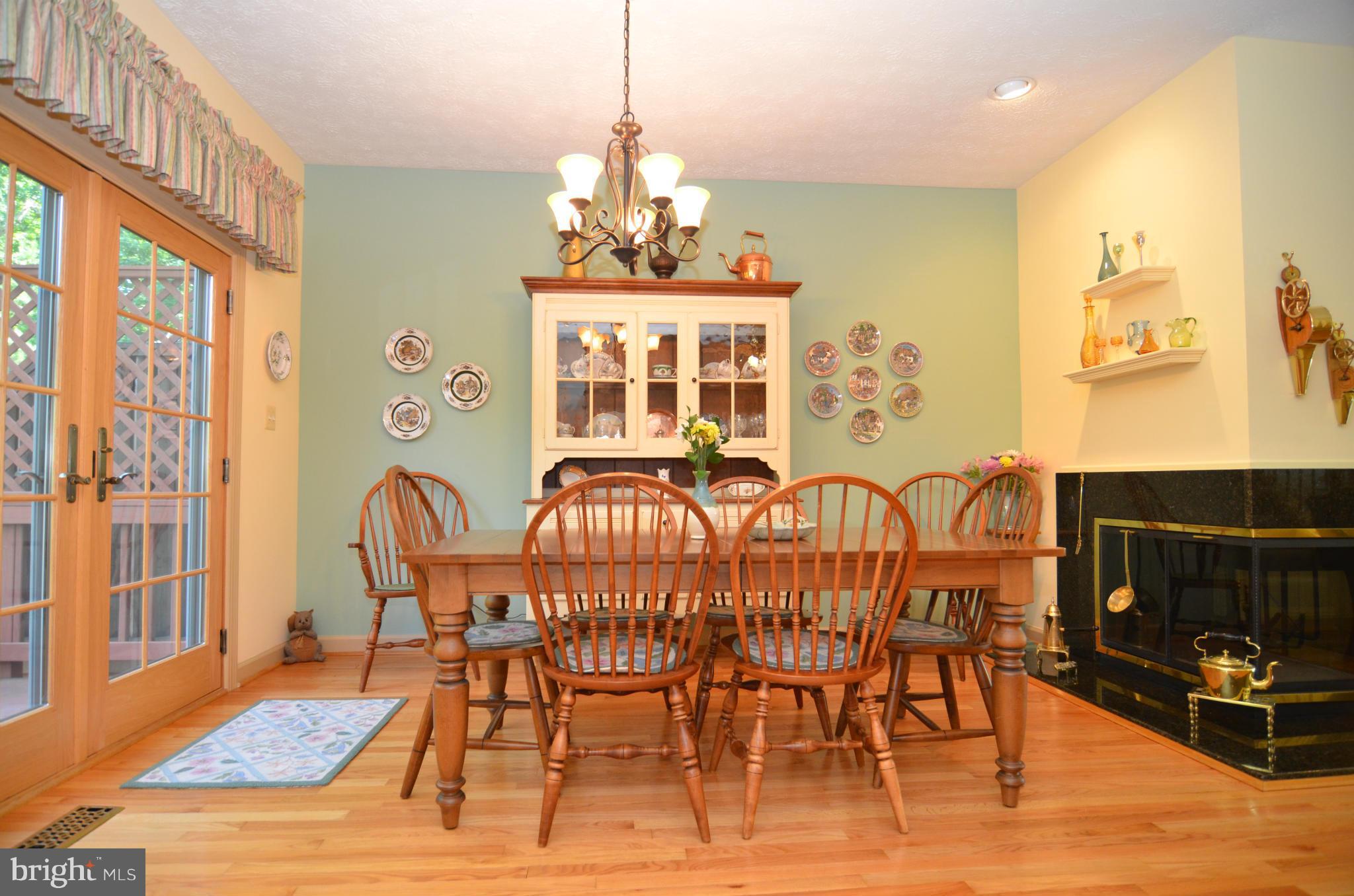 1316 Breckenridge Circle Riva, MD 21140 - Photo 7 of 30 Opens to Deck