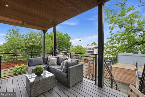 $669,000 | 1117 Allison Street Northwest, Unit 3, Washington, DC 20011