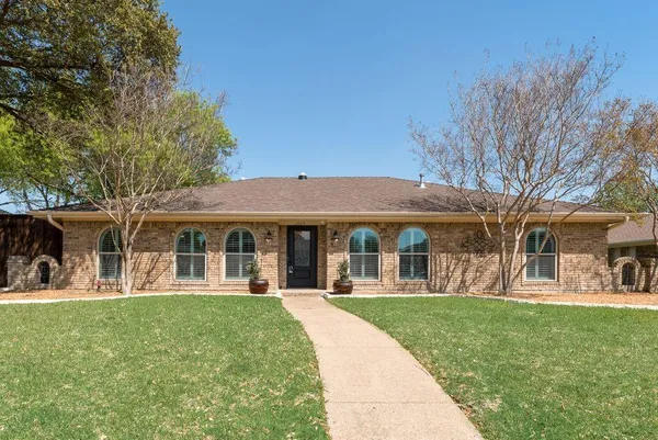 $4,000 | 2005 Papeete Drive, Plano, TX 75075