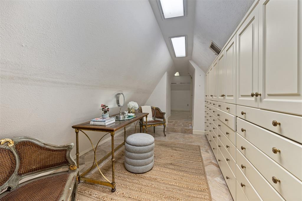 2805 Alton Road Fort Worth, TX 76109 - Photo 29 of 40