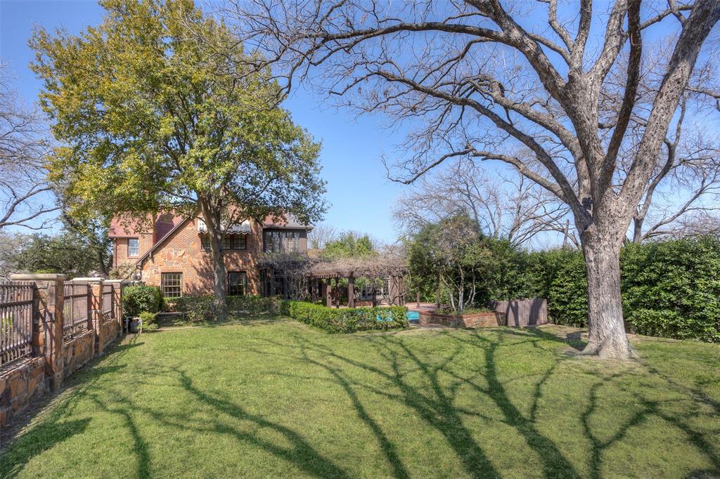 2805 Alton Road Fort Worth, TX 76109 - Photo 36 of 40