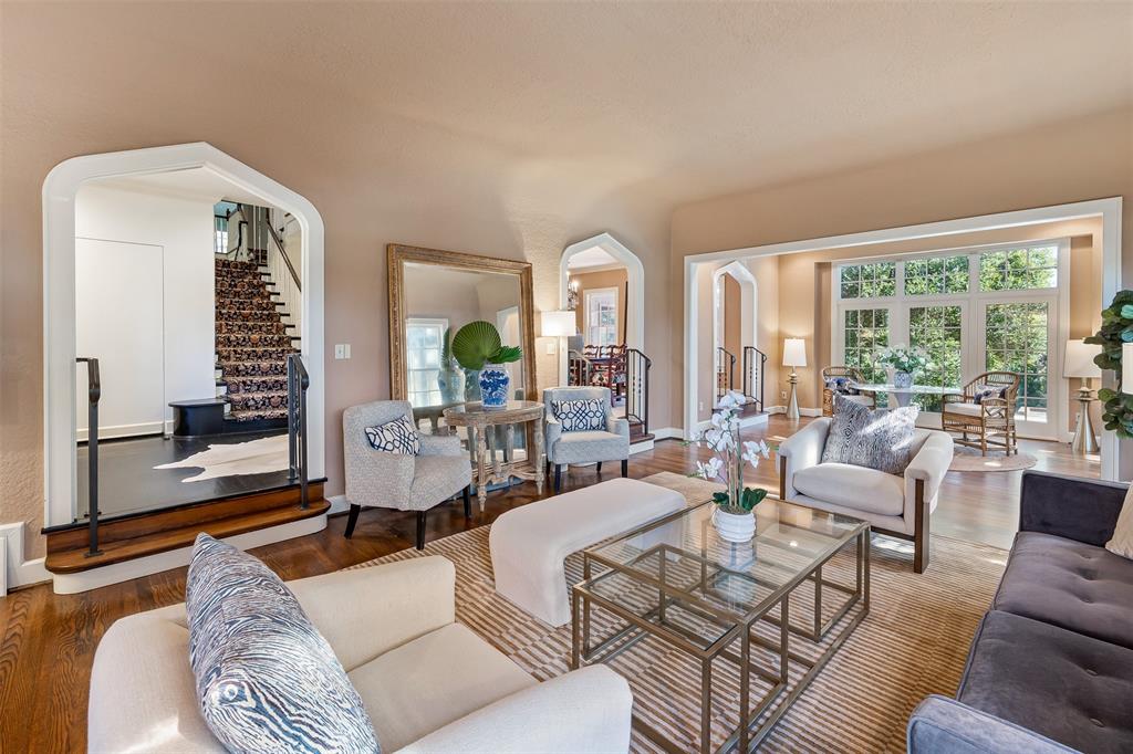 2805 Alton Road Fort Worth, TX 76109 - Photo 6 of 40