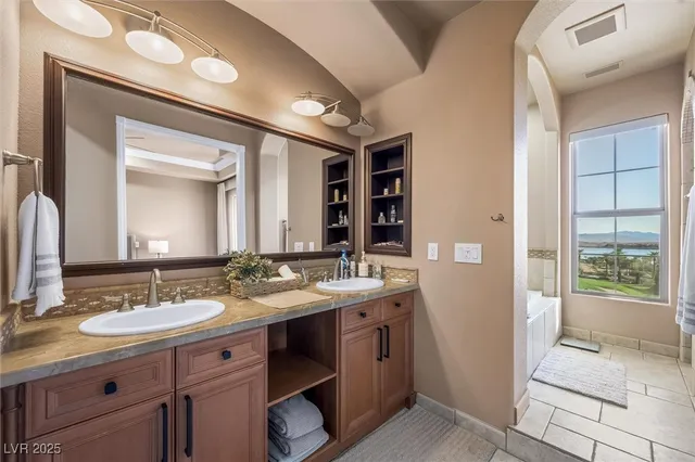 $495,000 | 27 Strada Bella Vista, Unit 102, Henderson, NV 89011