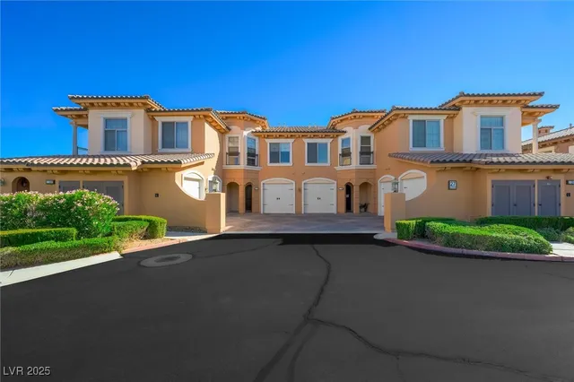 $495,000 | 27 Strada Bella Vista, Unit 102, Henderson, NV 89011