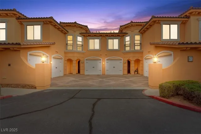 $495,000 | 27 Strada Bella Vista, Unit 102, Henderson, NV 89011