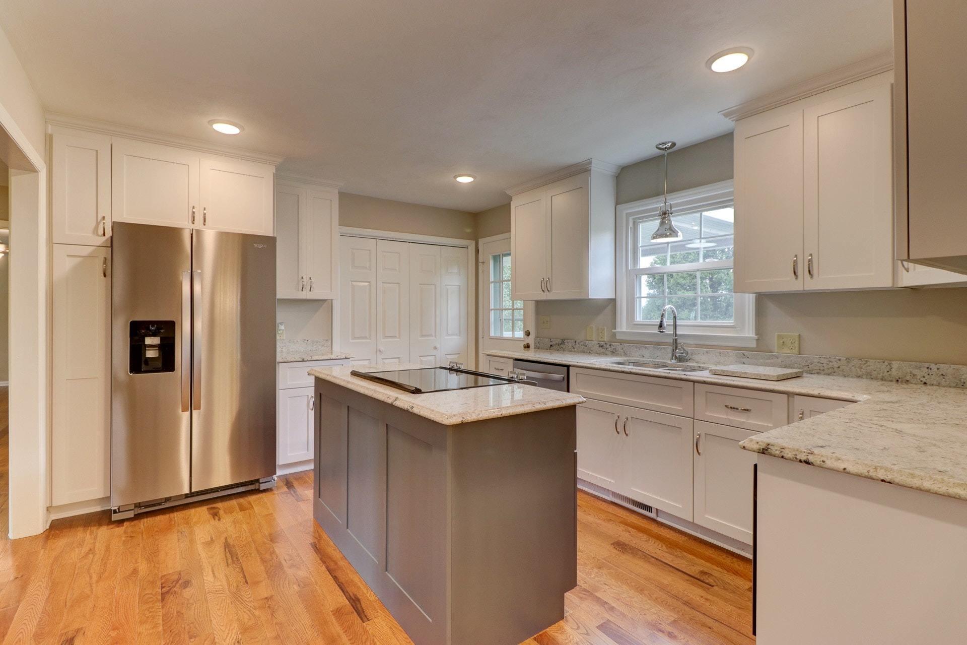 155 Winesap Road Roanoke, VA 24019 - Photo 13 of 46 013-281278-IMG_2532_3_4_5_6_6675532
