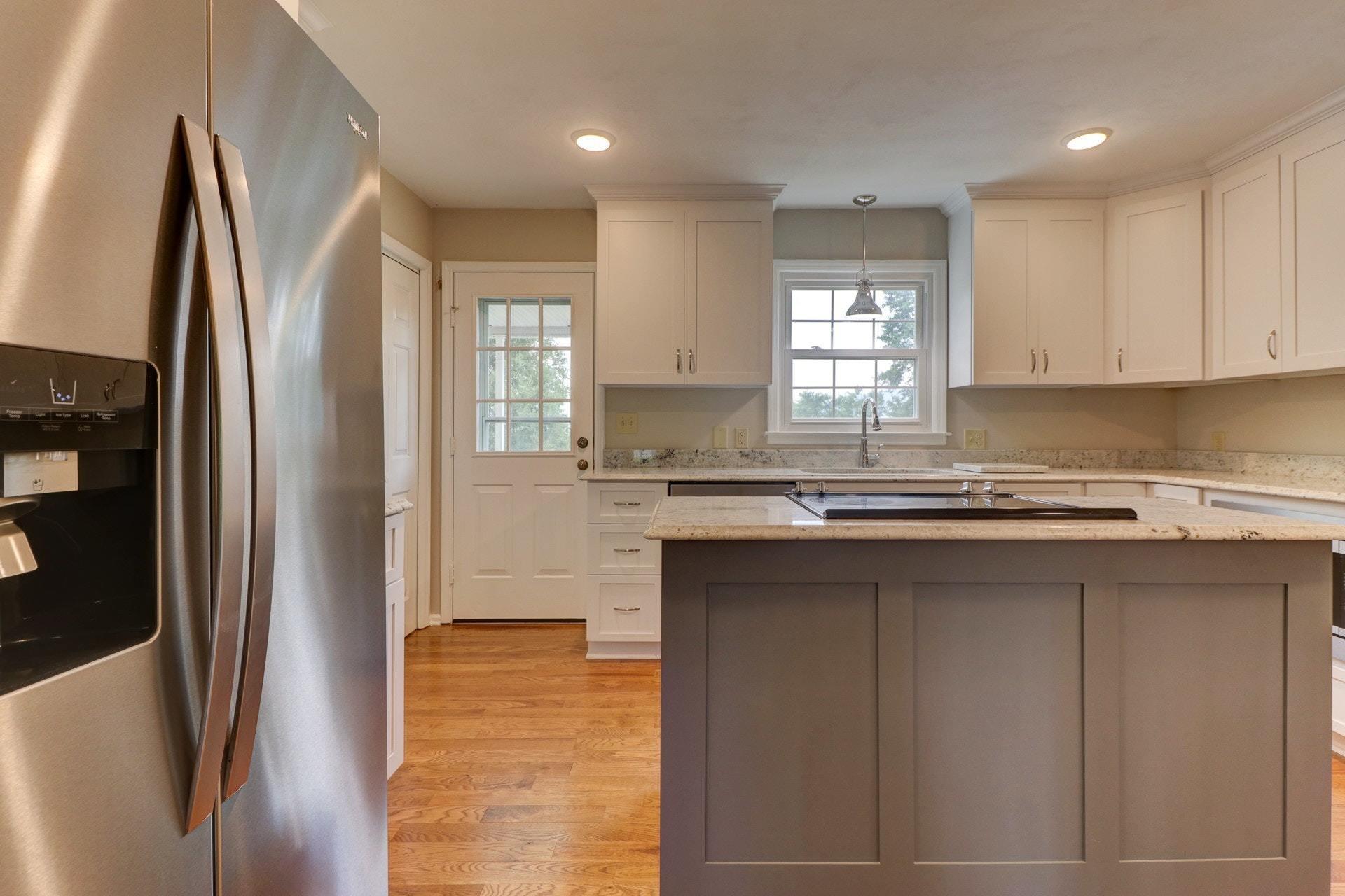 155 Winesap Road Roanoke, VA 24019 - Photo 14 of 46 014-281278-IMG_2542_3_4_5_6_6675533