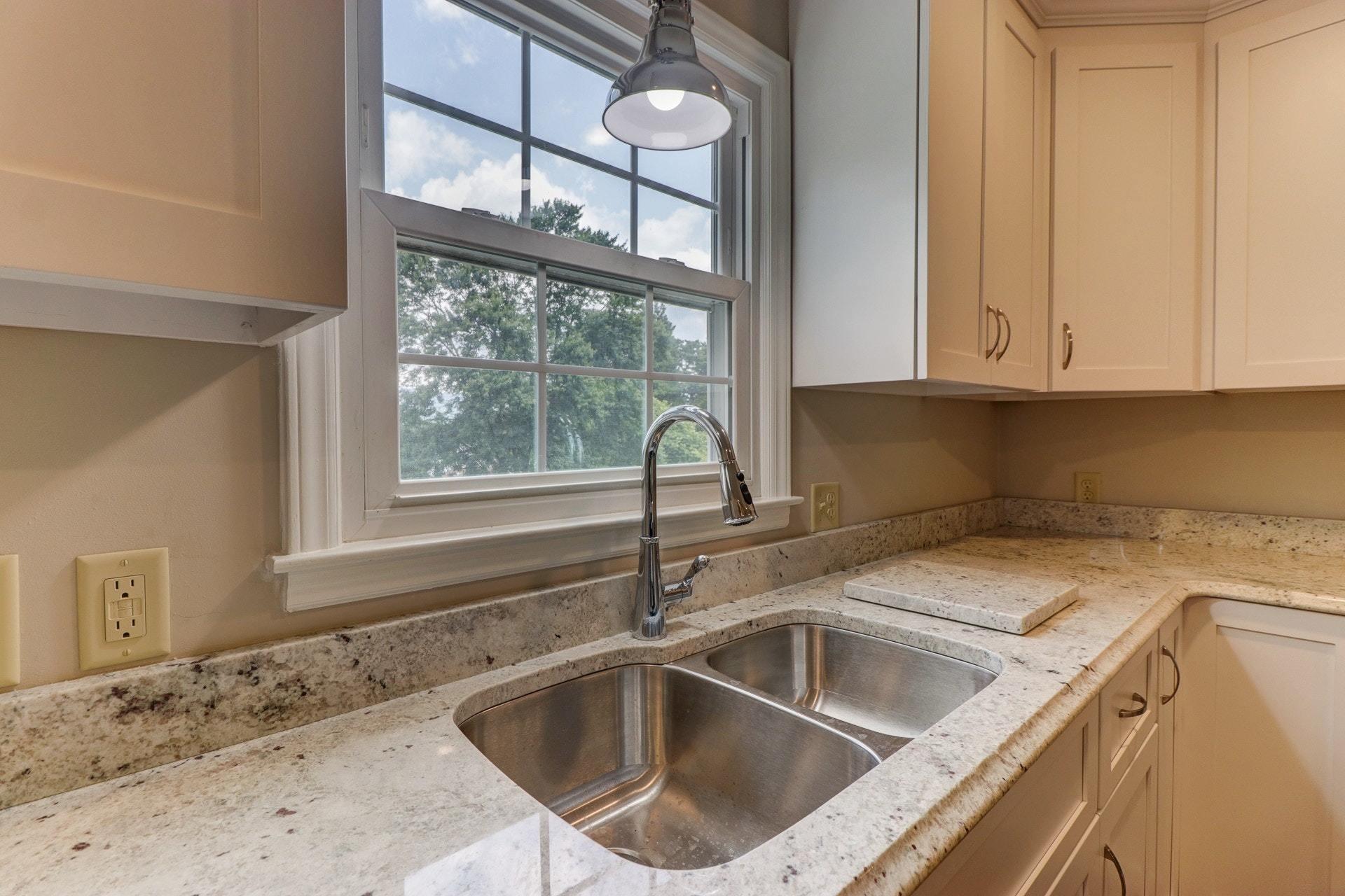155 Winesap Road Roanoke, VA 24019 - Photo 16 of 46 016-281278-IMG_2552_3_4_5_6_6675535