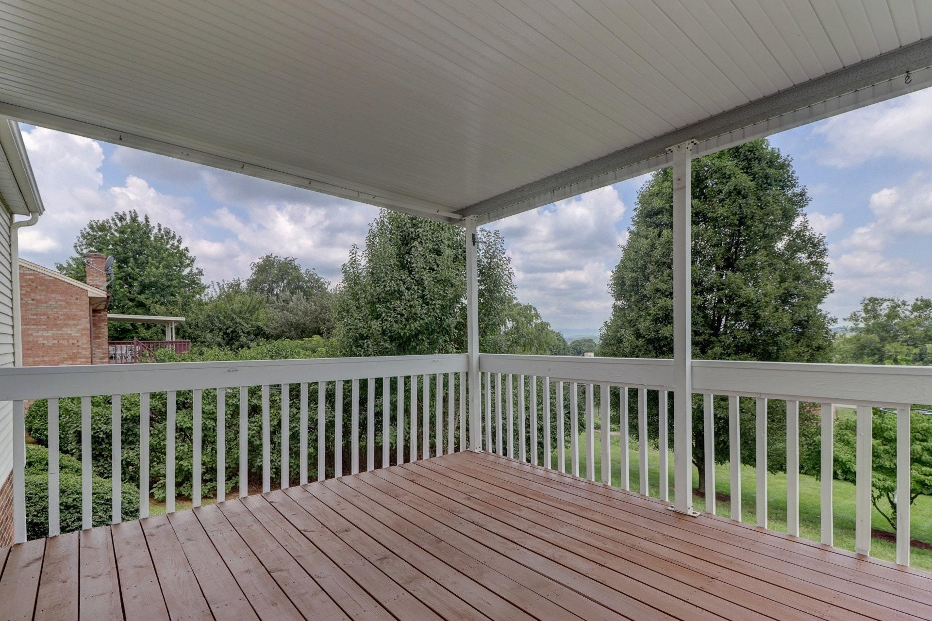 155 Winesap Road Roanoke, VA 24019 - Photo 20 of 46 020-281278-IMG_2577_78_79_80_81_6675539