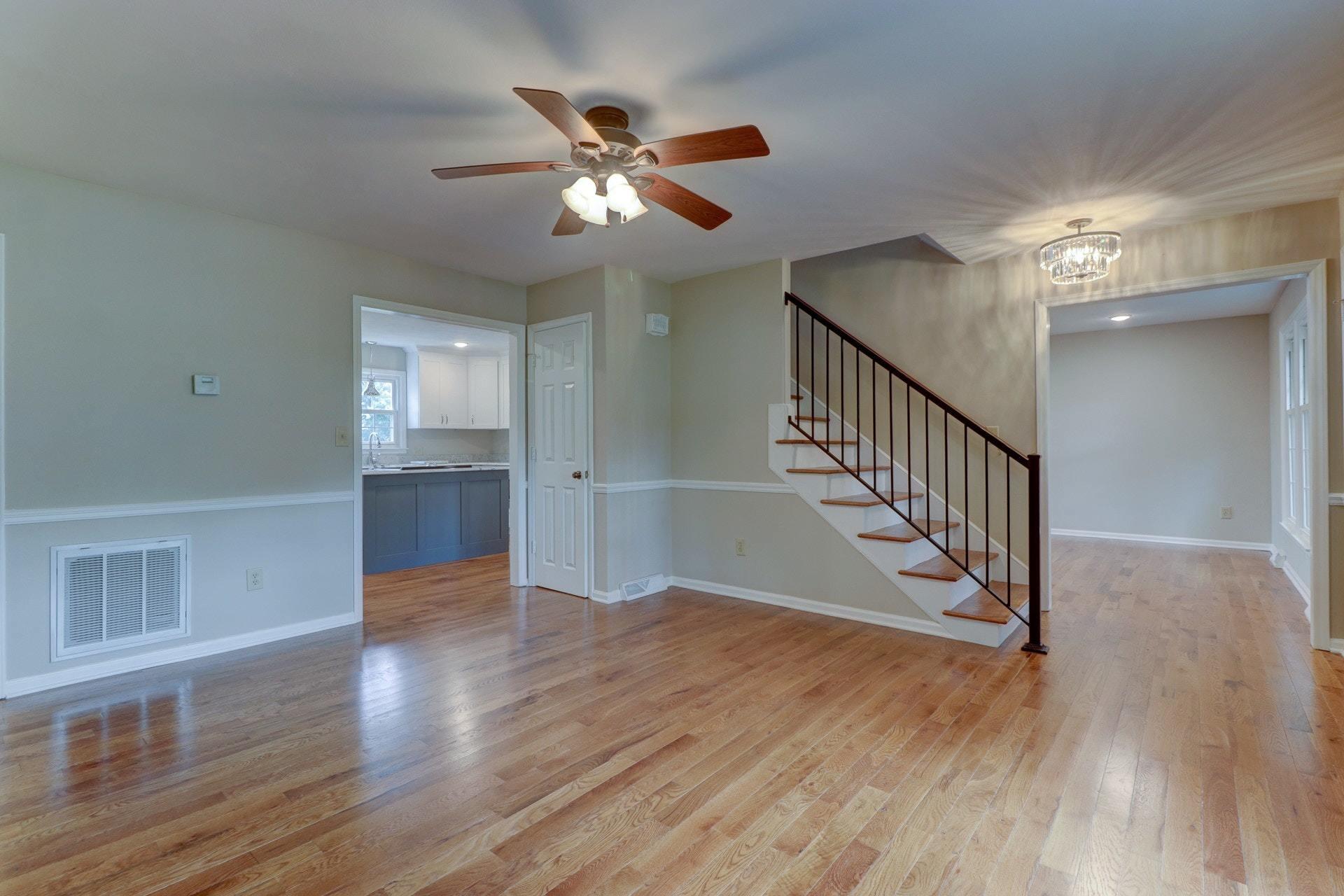 155 Winesap Road Roanoke, VA 24019 - Photo 3 of 46 003-281278-IMG_2597_598_599_600_601_6675