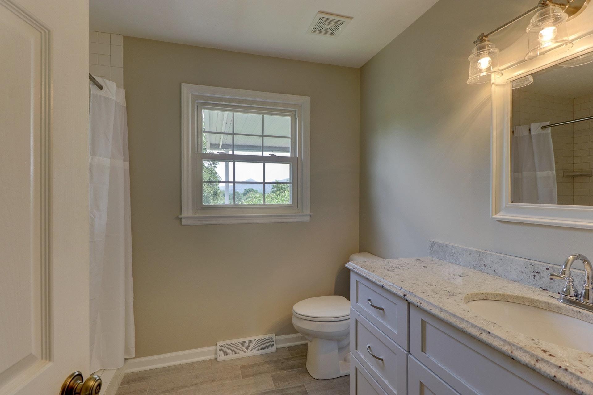 155 Winesap Road Roanoke, VA 24019 - Photo 25 of 46 025-281278-IMG_2632_3_4_5_6_6675548