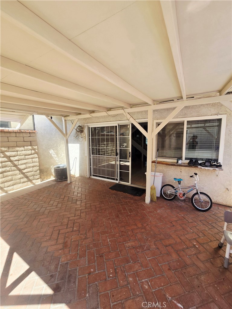 8718 Lincoln Avenue Riverside, CA 92504 - Photo 5 of 26