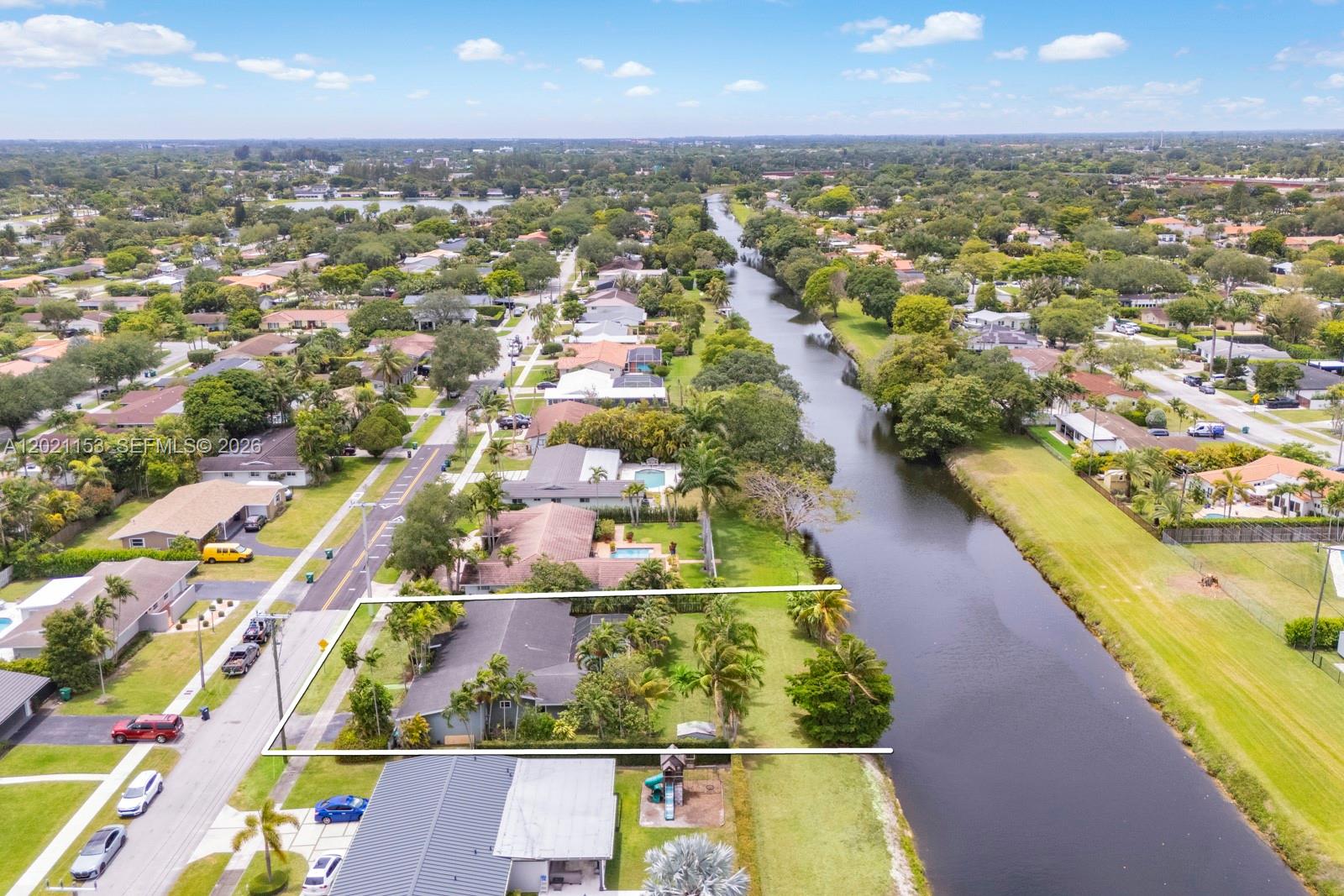 8791 Southwest 85th Street Miami, FL 33173 - Photo 33 of 33