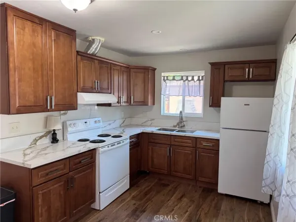 $1,700 | 3298 North Arrowhead Avenue, San Bernardino, CA 92405