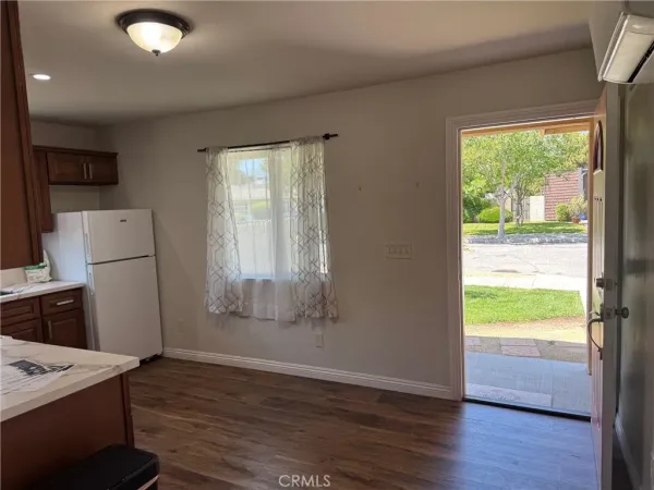 $1,700 | 3298 North Arrowhead Avenue, San Bernardino, CA 92405