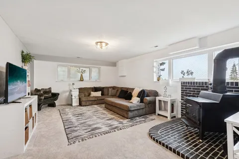 $429,900 | 122 West Helen Road, Palatine, IL 60067