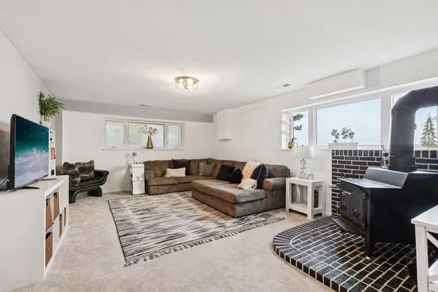 $429,900 | 122 West Helen Road, Palatine, IL 60067