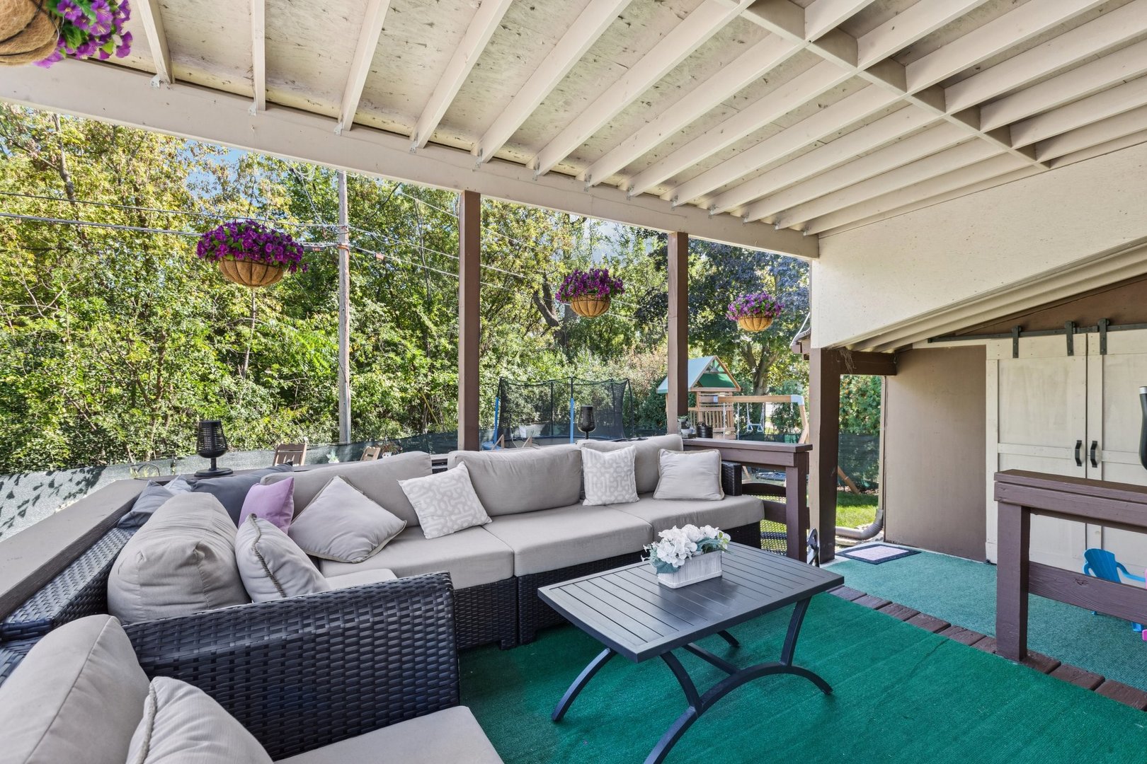 122 West Helen Road Palatine, IL 60067 - Photo 31 of 58