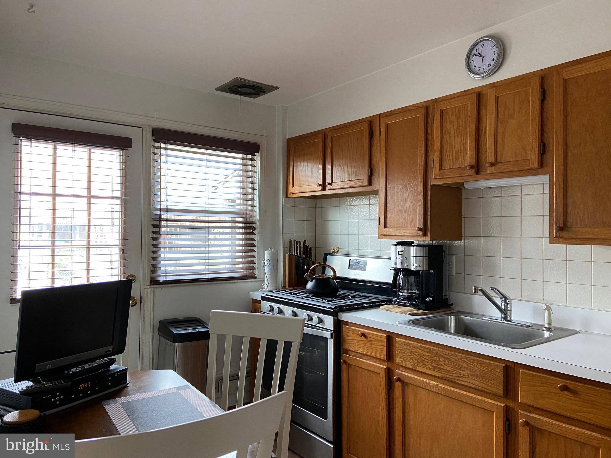 1646 Kirkwood Road Baltimore, MD 21207 - Photo 13 of 36 Gallery Image 13