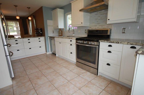 54 Stone Ridge Road, Unit 54 Franklin, MA 02038 - Photo 4 of 30 Gallery Image 4