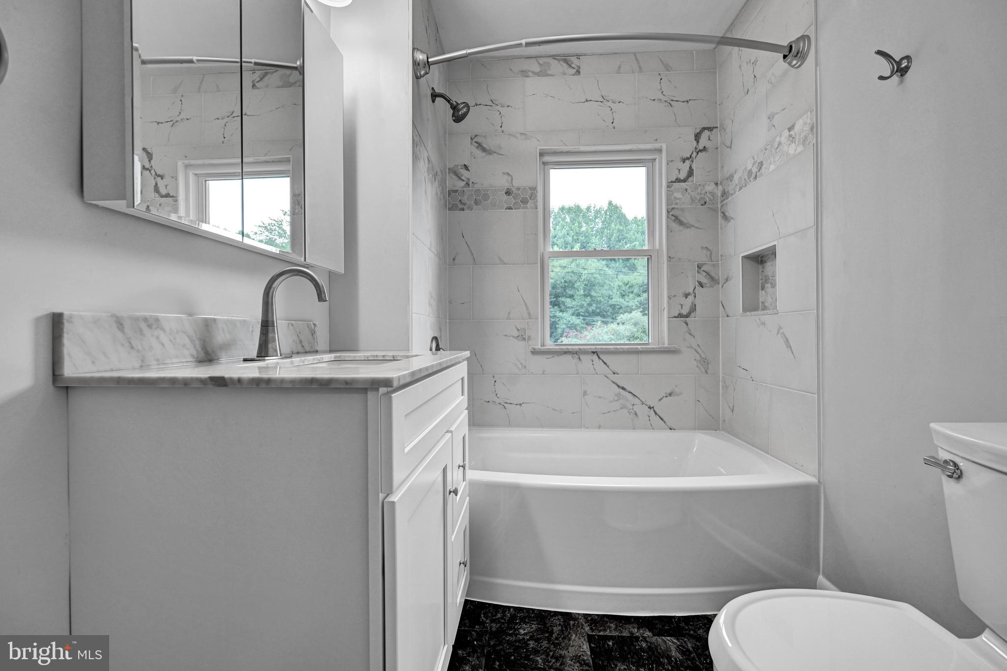 2131 Whiteford Road Whiteford, MD 21160 - Photo 19 of 36