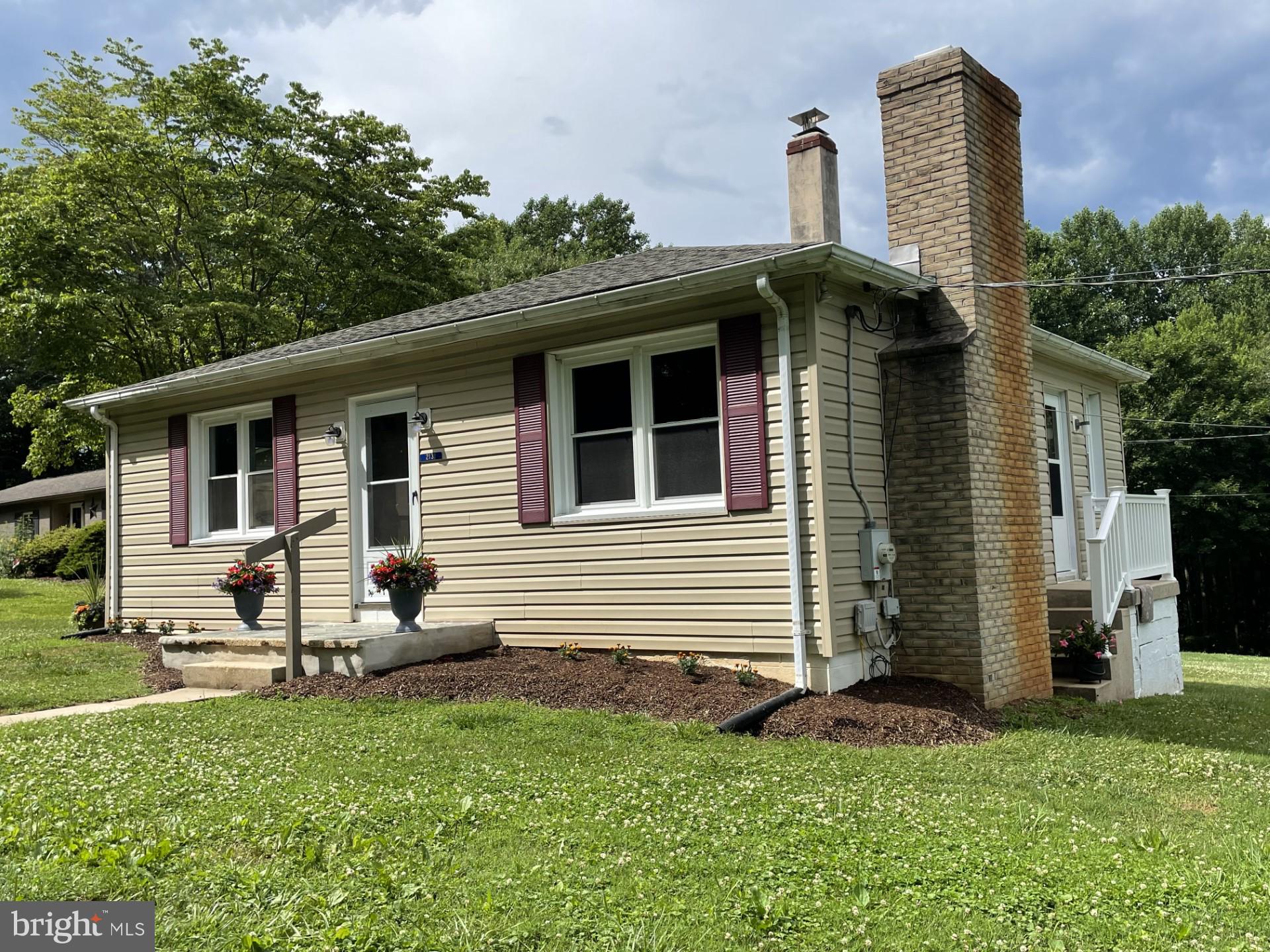 2131 Whiteford Road Whiteford, MD 21160 - Photo 5 of 36