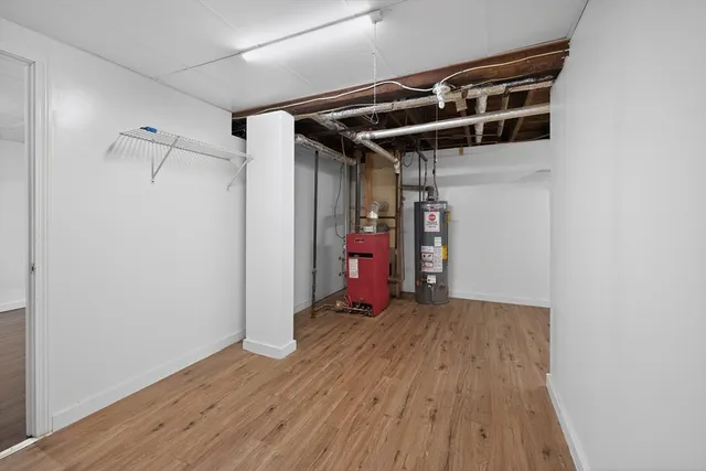 a view of utility room