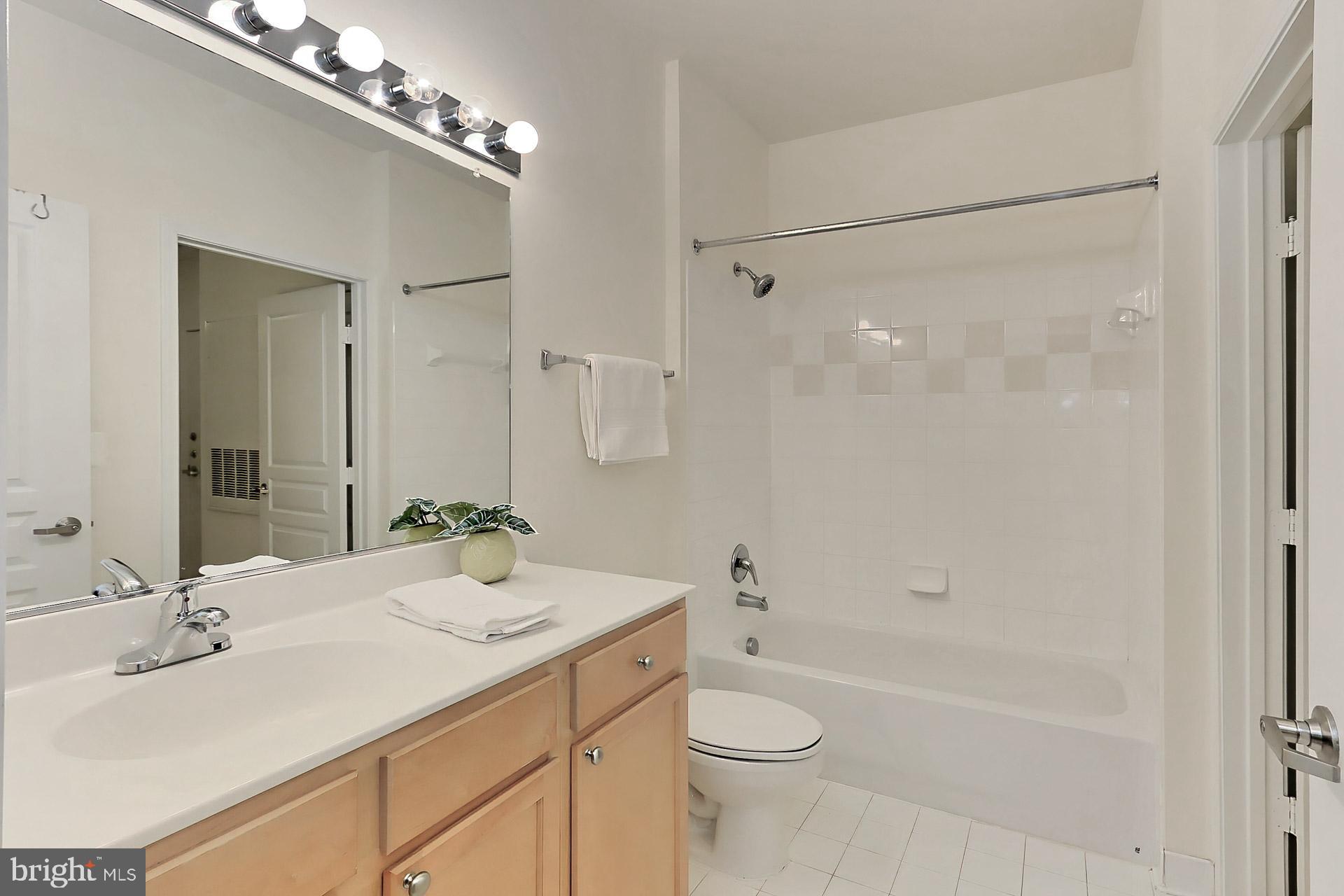 12000 Market Street, Unit 168 Reston, VA 20190 - Photo 27 of 61