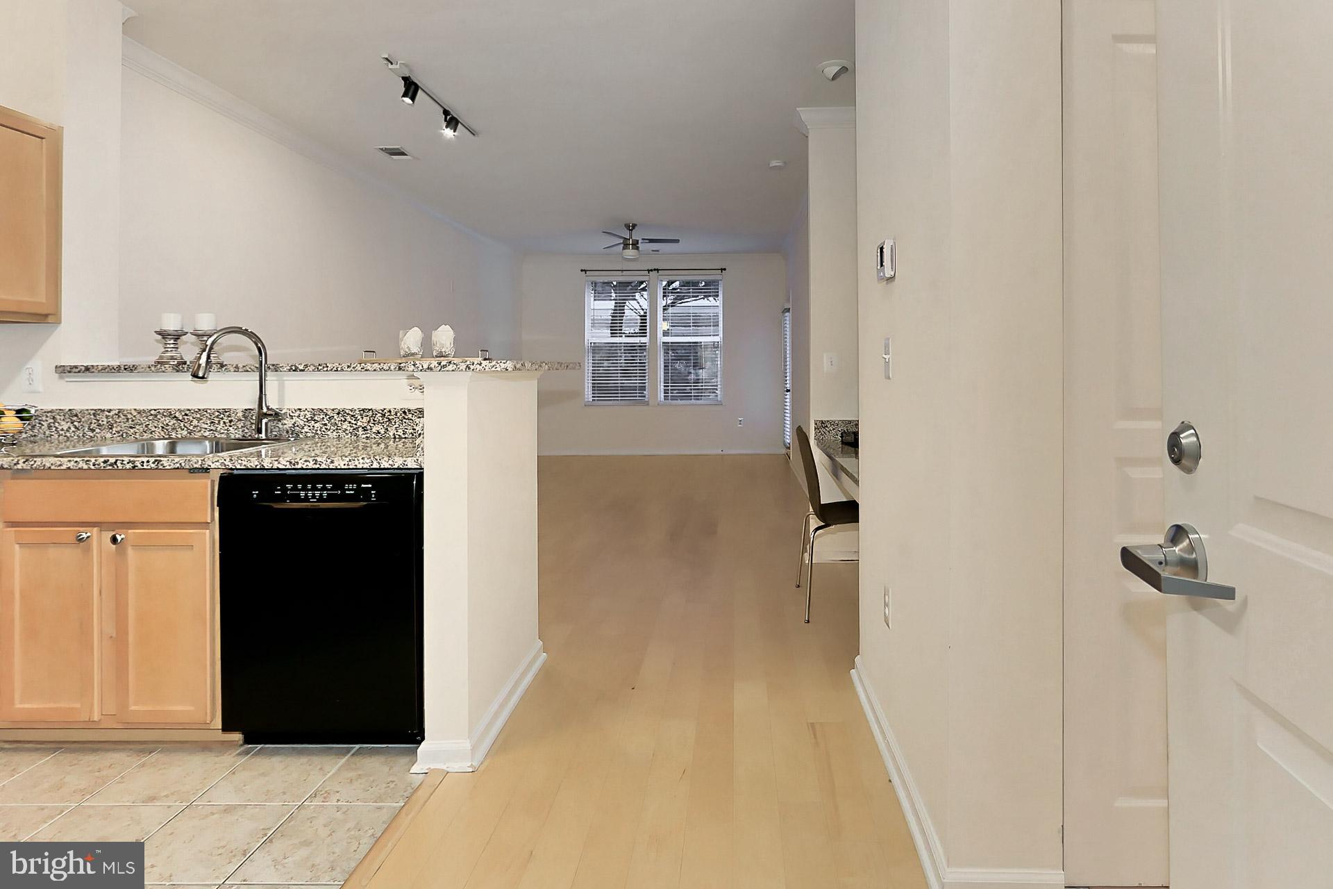 12000 Market Street, Unit 168 Reston, VA 20190 - Photo 8 of 61