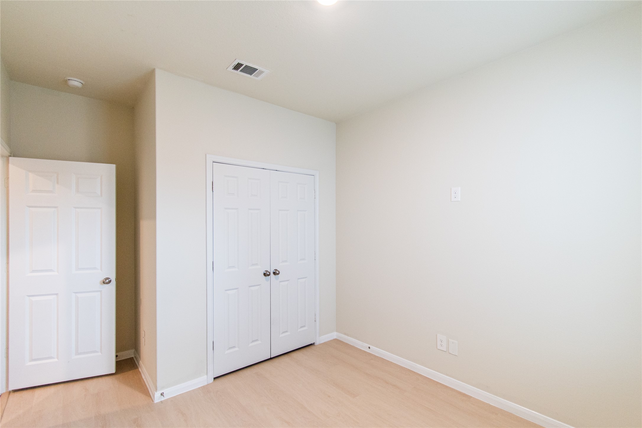 6938 Hobby Wind Ridge Drive Houston, TX 77075 - Photo 24 of 30 a view of small space