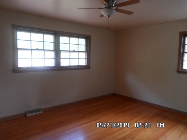 1223 Hillview Road Homewood, IL 60430 - Photo 8 of 12