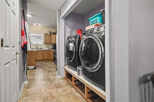 $410,000 | 1470 Shorewood Drive, Auburndale, FL 33823