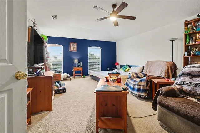 $410,000 | 1470 Shorewood Drive, Auburndale, FL 33823